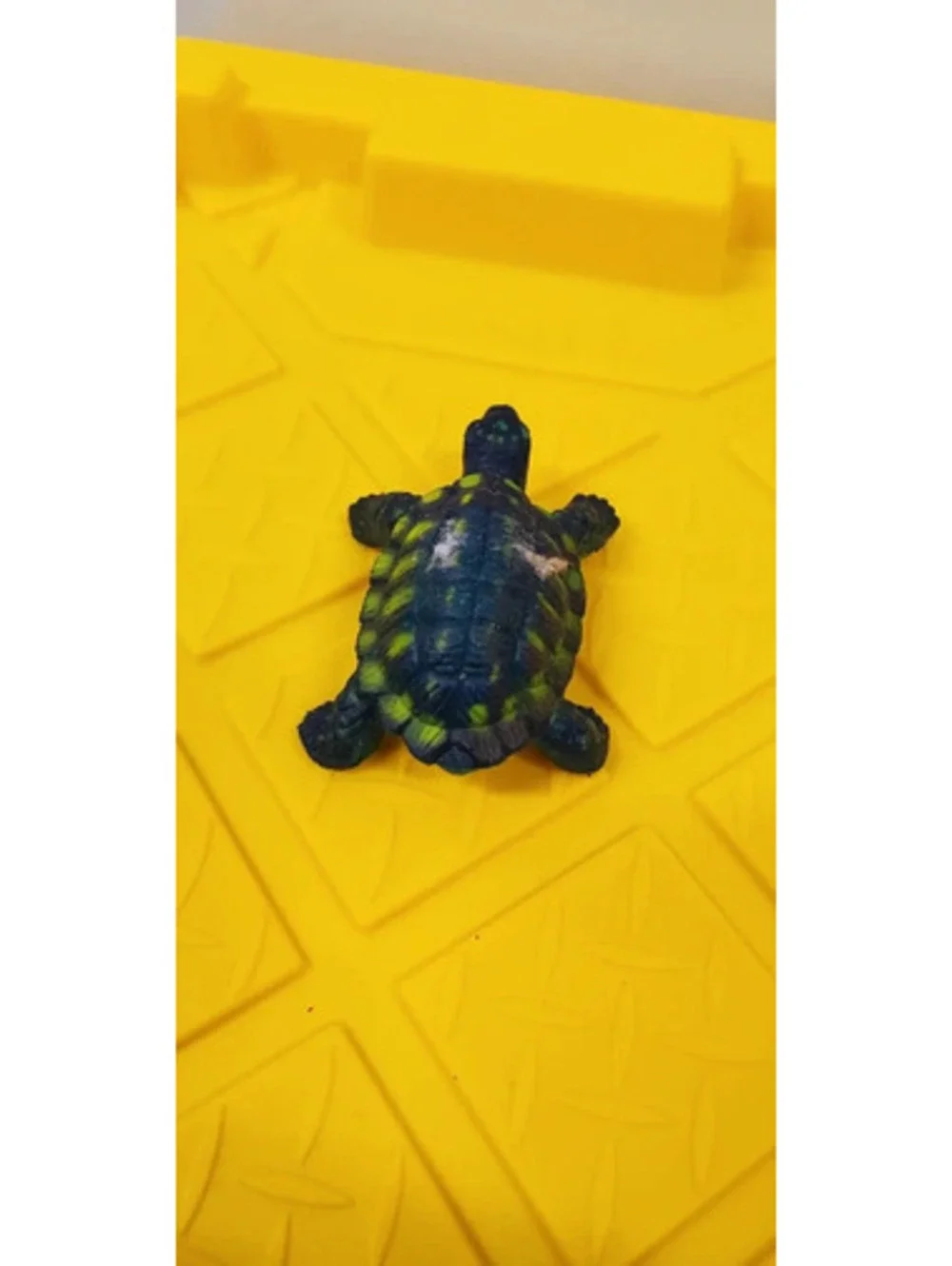 Green Sea Turtle Toy Figure Realistic Animal Figurine Collectible Decor